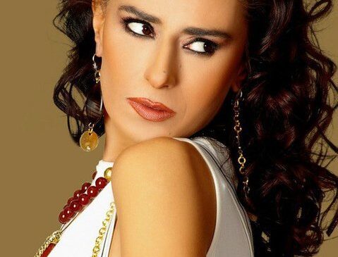 Yıldız Tilbe Açıklama Yaptı Sahte Hesaplar İçin